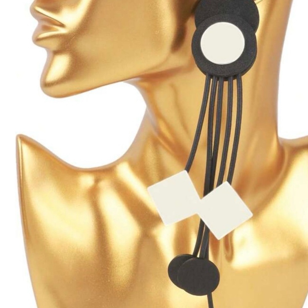 1 Pair Gothic Style Unique Hiphop Street Fashion Long Earring